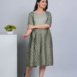 HETSA Women Floral Printed Gotta Patti Floral Maternity Anarkali Kurta-image-38
