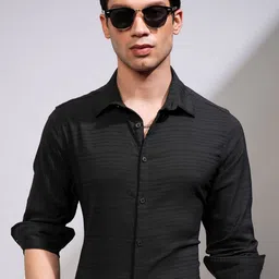 HIGHLANDER Men Spread Collar Horizontal Striped Cotton Casual Shirt-image-50