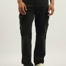 United Colors of Benetton Men Relaxed Fit Mid-Rise Jeans-picture-19