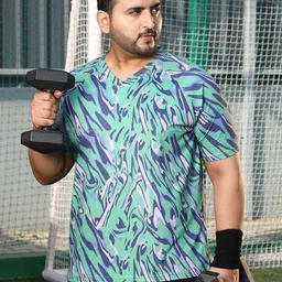 Instafab Plus Abstract Printed V-Neck Short Sleeves Regular Fit T-Shirt-image-7