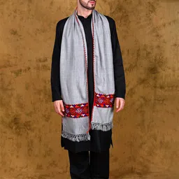 Exotic India Unisex Kinnauri Embroidered Border Wool Kullu Scarf-image-24