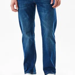 Snitch Men Ripped Relaxed Fit Mid-Rise Light Fade Stretchable Jeans-picture-33