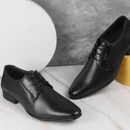 Mochi Men Leather Textured Formal Lace-Ups Derbys Shoes-image-44