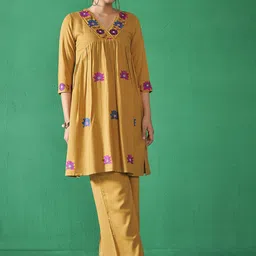 Anouk Mustard Yellow V-Neck Embroidered Liva Top With Trousers-18