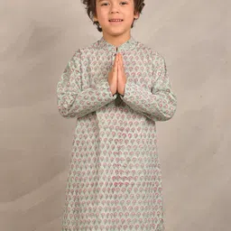 Anthrilo Boys Floral Printed Mandarin Collar Pure Cotton Straight Kurta-41