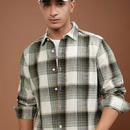 HIGHLANDER Men Slim Fit Spread Collar Tartan Checked Cotton Casual Shirt-image-87