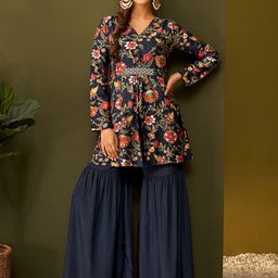 DRESOUL Floral Printed V-Neck Tunic With Palazzos-52