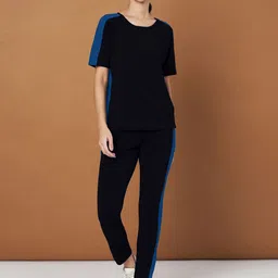 DTR FASHION Colourblocked Round Neck T-shirt With Joggers Tracksuit-image-96