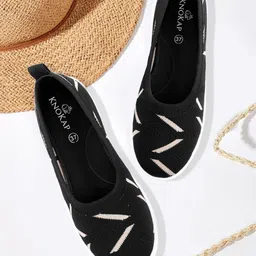 KNOKAP Women Mesh Walking Non-Marking Shoes-image-103