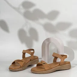 Inc 5 Women Solid Round Toe Sandals-46