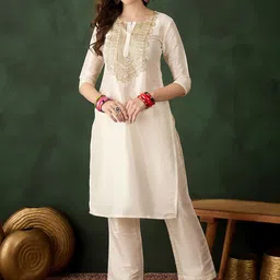 Sangria Women Embroidered Straight Kurta With Trousers-40
