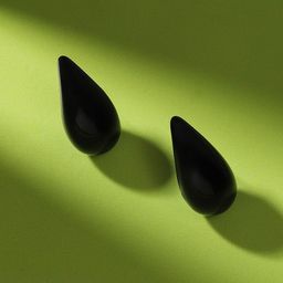 SOHI The Small Teardrop Shaped Studs Earrings image 2