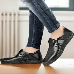 Arics Men Black Sandals-picture-27