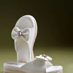 Shoetopia Girls Platform Sandals with Bows-51