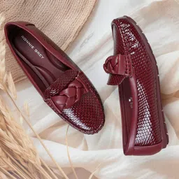 Ronnie Grey Women Textured PU Loafers-28