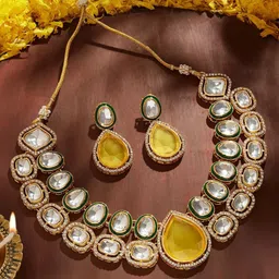 Zaveri Pearls Gold-Plated Stone-Studded Jewellery Set-12