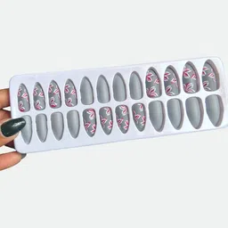 CHRONEX Set Of 24 Matte Finish Stick On Nails Set image 4