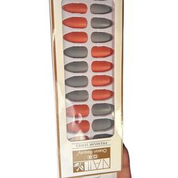 CHRONEX Set Of 24 Matte Finish Reusable Press On Nail Extensions image 4