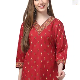 Aura Glam Selection Of 2 Floral Printed V-Neck Kurtis-picture-24