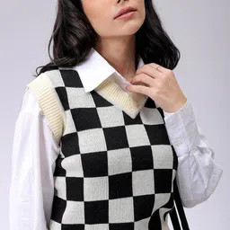 Freehand by The Indian Garage Co Women Checked Sweater Vest-image-56