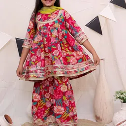 Ka-mee Girls Floral Printed Regular Pure Cotton Kurta with Sharara & With Dupatta-image-19