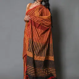 JAIPURI BLOCK PRINT Striped Pom Pom Detail Pure Cotton Mulmul Block Print Saree image 4