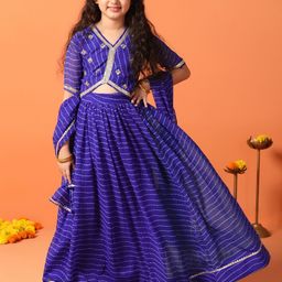 Sangria Printed Lehenga With Choli & Dupatta-picture-5