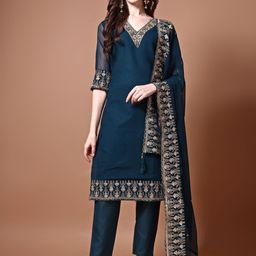 WHATNOT STYLE Women Ethnic Motifs Embroidered Regular Sequinned Kurta with Trousers & With Dupatta-image-24