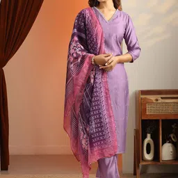 Libas Floral Embroidered Thread Work V- Neck Kurta With Trousers & Dupatta-picture-1
