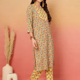 Sangria Floral Printed Gotta Patti Round Neck Pure Cotton Kurta With Trouser & Dupatta image 4