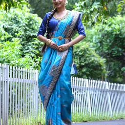 DIVASTRI Silk Blend Tussar Saree-image-8