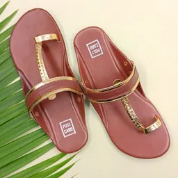 POSTCARD Women Printed One Toe Flats-image-5