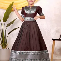 Calendar Art Girls Ethnic Motifs Printed Round Neck Satin Maxi Dress-image-82