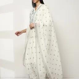 Rangriti Printed Dupatta image 2