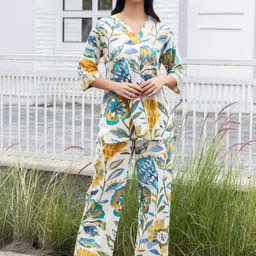TITTLI Printed V-Neck Tunic With Trousers Co-Ords-image-36