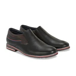 YOU LIKE Men Colourblocked Slip-On Sneakers-image-92