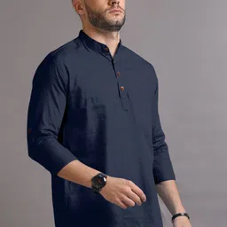Zombom Men Mandarin Collar Kurta-image-97
