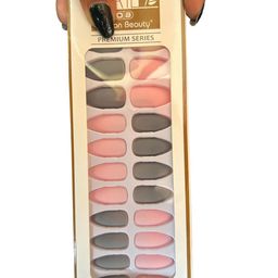 CHRONEX Set Of 24 Matte Finish Reusable Press On Nail Extensions image 5