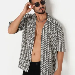 R&B Men Relaxed Fit Cuban Collar Chevron Striped Cotton Casual Shirt-picture-17