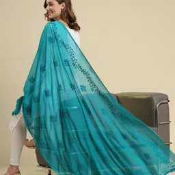 Dupatta Bazaar Embroidered Chiffon Dupatta image 5