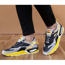 Bxxy Men Air Max Lightweight Mesh Non-Marking Running Shoes image 5