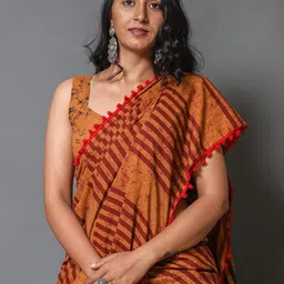 JAIPURI BLOCK PRINT Striped Pom Pom Detail Pure Cotton Mulmul Block Print Saree image 5