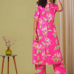 GoSriKi Women Floral Printed Regular Kurta with Palazzos-picture-42