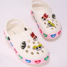 Pantaloons Junior Girls Clogs-image-64