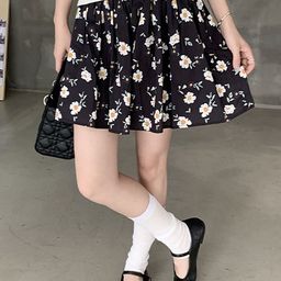 LULU & SKY Floral Printed Short Skirt-image-66