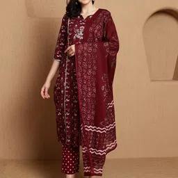 Sangria Magenta Floral Printed Pure Cotton Straight Kurta With Trouser & Dupatta-7