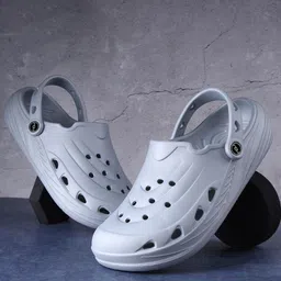 TOE CANDY Men Rubber Clogs-image-53