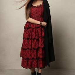 Vero Moda Women Ethnic Motifs Embroidered Sleeveless Layered Fit & Flare Midi Dress-image-47