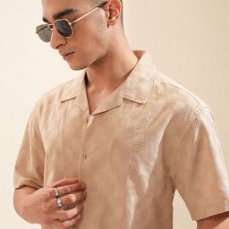 HIGHLANDER Men Opaque Checked Casual Shirt-picture-0