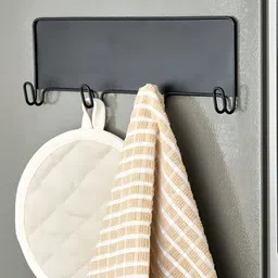 Home Centre Orion Hooks Magnus Black Metal Magnetic Organiser-38